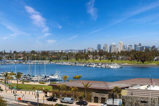 1820 Avenida del Mundo 508, Coronado, CA 92118