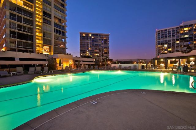 1820 Avenida del Mundo 508, Coronado, CA 92118