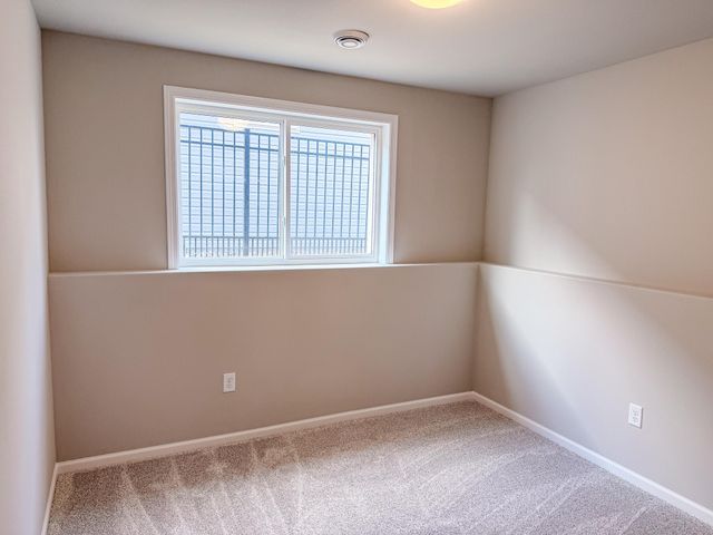 412 Lionheart Drive, Horace, ND 58047