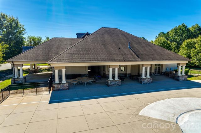 2329 Madeira Circle, Waxhaw, NC 28173