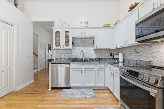 3541 Mount View Ridge Dr, Antioch, TN 37013
