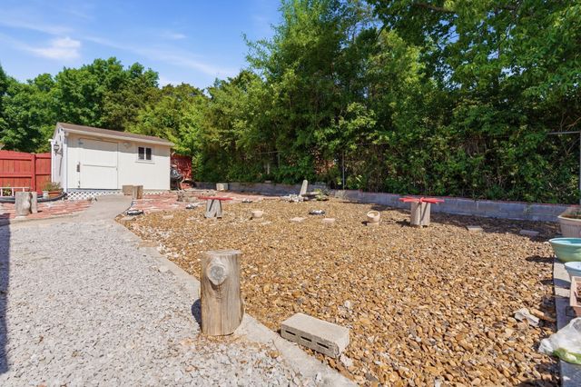 3541 Mount View Ridge Dr, Antioch, TN 37013