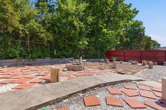 3541 Mount View Ridge Dr, Antioch, TN 37013