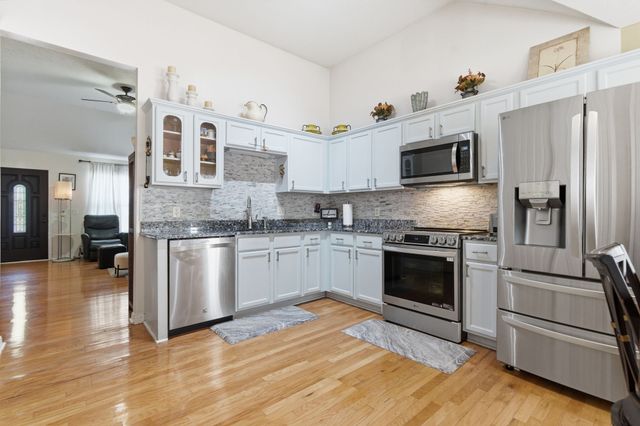 3541 Mount View Ridge Dr, Antioch, TN 37013