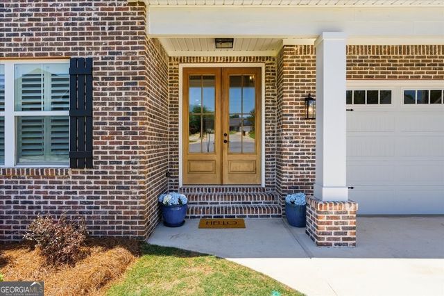110 Emily Court, Carrollton, GA 30117