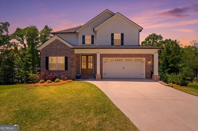 110 Emily Court, Carrollton, GA 30117