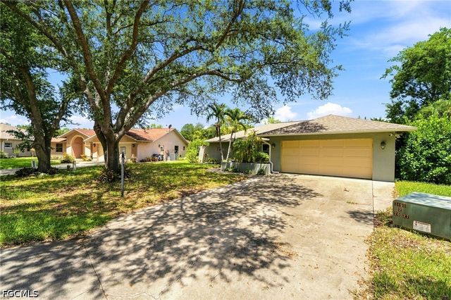 18918 Cypress View DR, Fort Myers, FL 33967