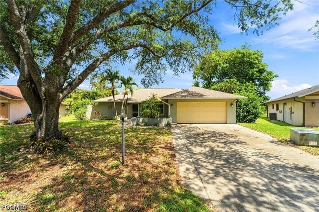 18918 Cypress View DR, Fort Myers, FL 33967