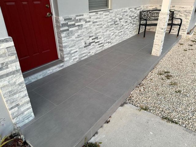 115 SE Celestia Court, Port St Lucie, FL 34983