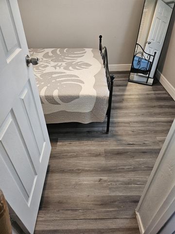 115 SE Celestia Court, Port St Lucie, FL 34983