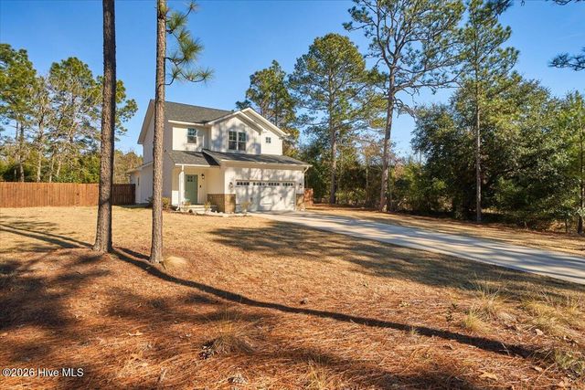 175 W New England Avenue, Pinebluff, NC 28373