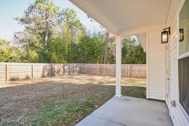 175 W New England Avenue, Pinebluff, NC 28373