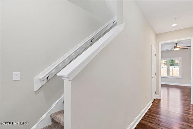 175 W New England Avenue, Pinebluff, NC 28373