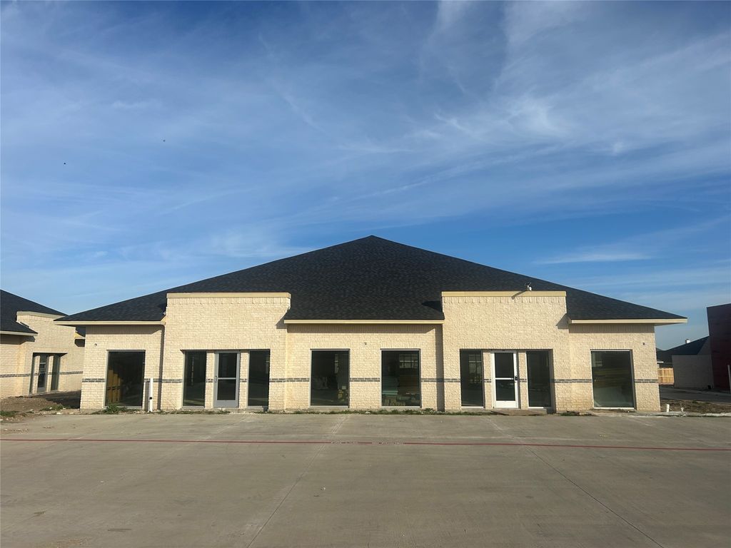 1009 E FM 1187 300, Crowley, TX 76008