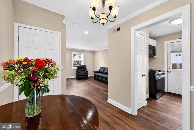 851 S IVY ST, Arlington, VA 22204