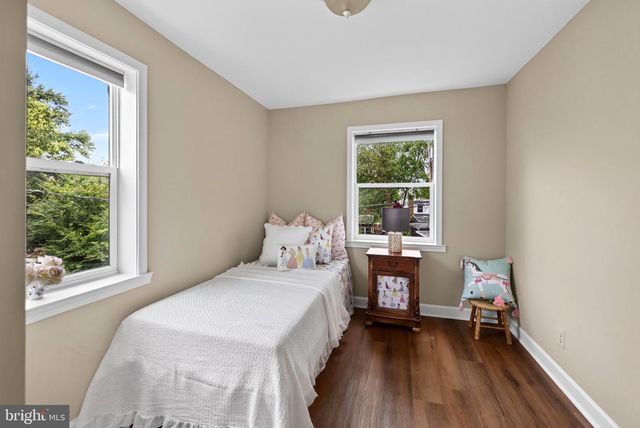 851 S IVY ST, Arlington, VA 22204