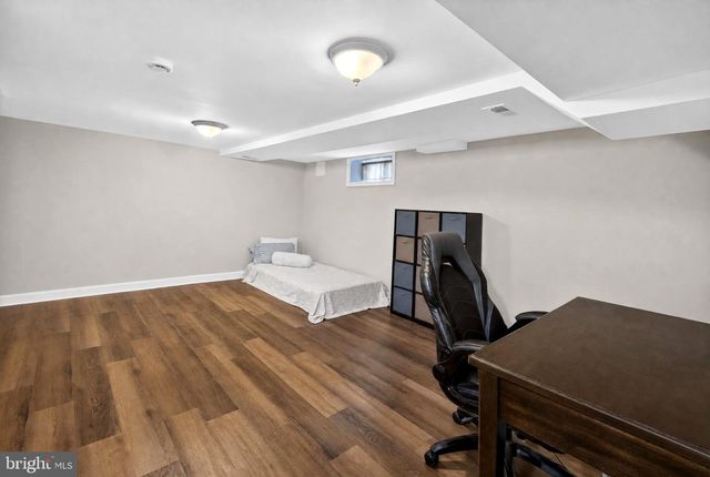 851 S IVY ST, Arlington, VA 22204