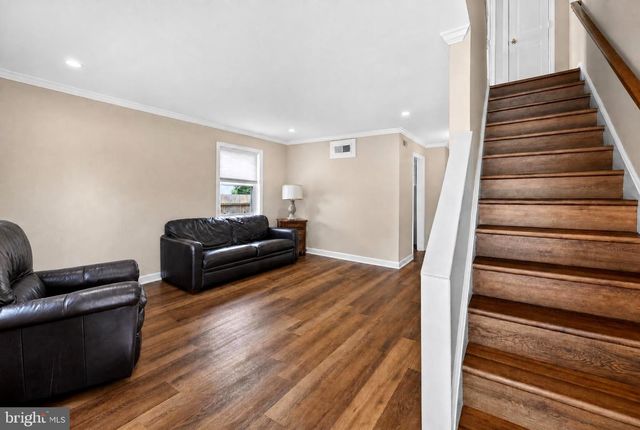 851 S IVY ST, Arlington, VA 22204