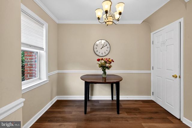 851 S IVY ST, Arlington, VA 22204