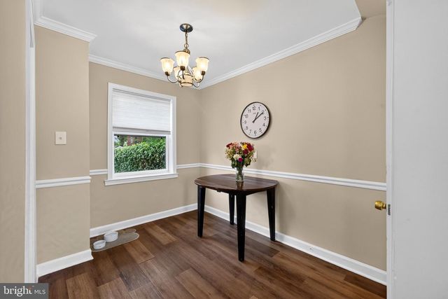 851 S IVY ST, Arlington, VA 22204
