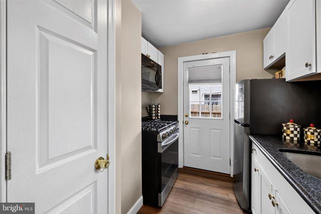 851 S IVY ST, Arlington, VA 22204