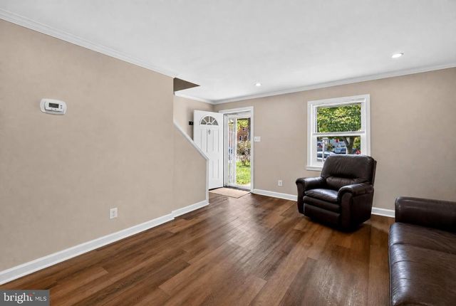851 S IVY ST, Arlington, VA 22204