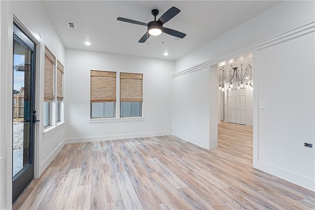 1102 NW 11th Street, Bentonville, AR 72712