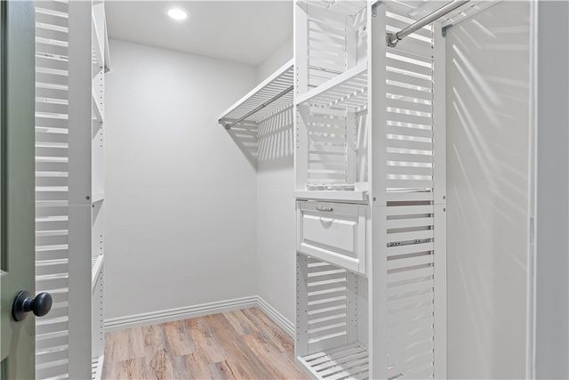 1102 NW 11th Street, Bentonville, AR 72712