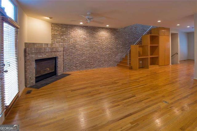 1255 Apple Valley Road NE, Atlanta, GA 30319