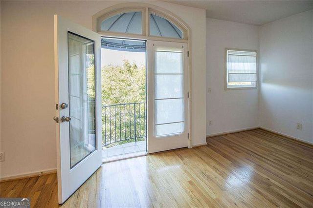 1255 Apple Valley Road NE, Atlanta, GA 30319