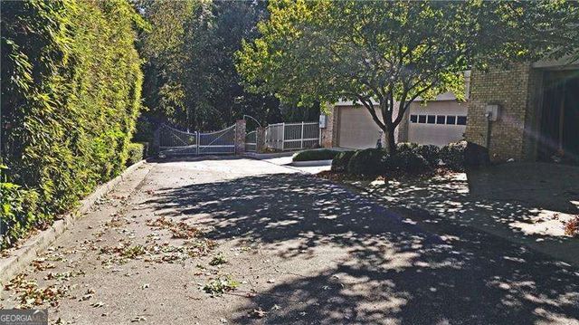 1255 Apple Valley Road NE, Atlanta, GA 30319