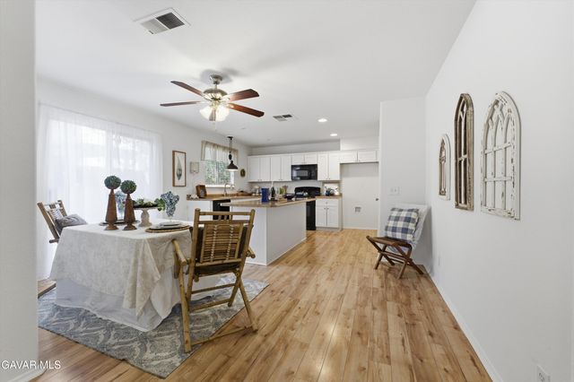 40315 Maravilla Drive, Palmdale, CA 93550