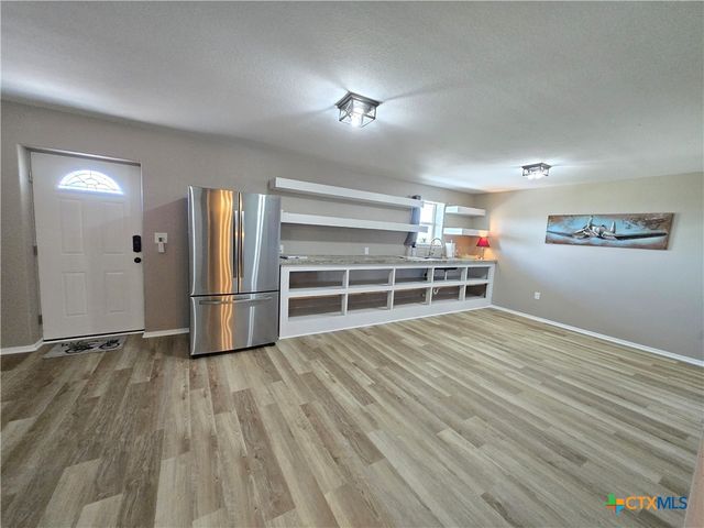 263 Kingfish Lane, Palacios, TX 77465