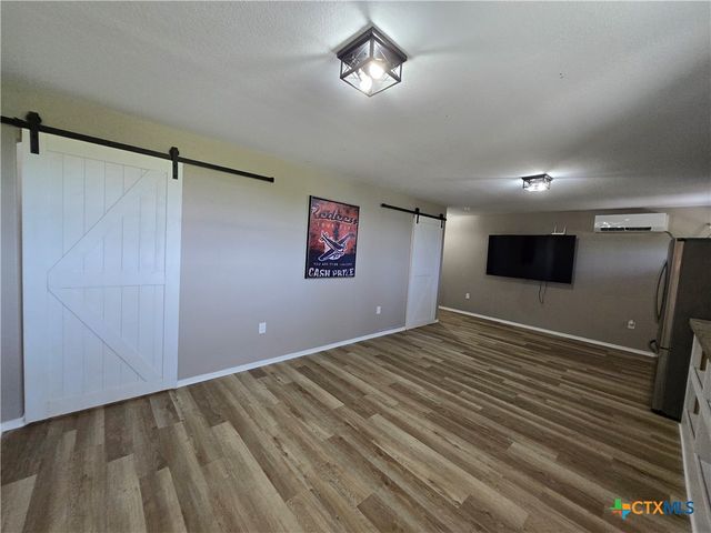 263 Kingfish Lane, Palacios, TX 77465