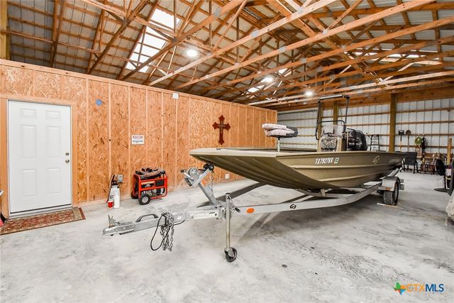 263 Kingfish Lane, Palacios, TX 77465