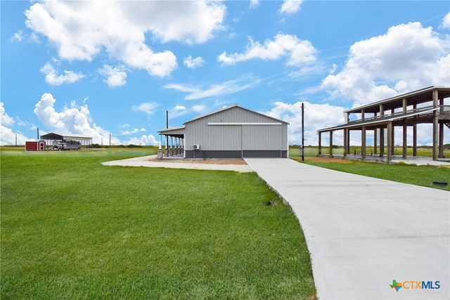 263 Kingfish Lane, Palacios, TX 77465