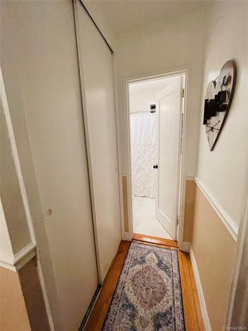 62-15 53rd Avenue 4F, Maspeth, NY 11378