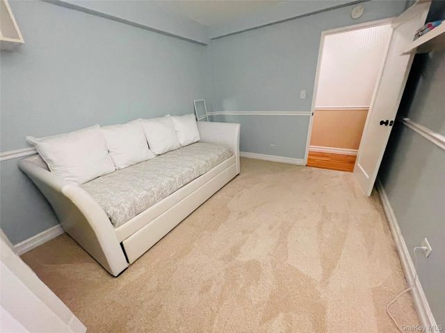 62-15 53rd Avenue 4F, Maspeth, NY 11378