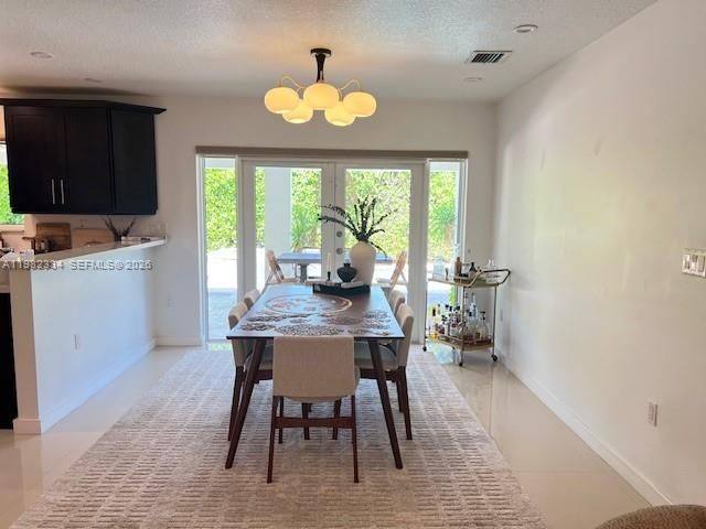 7901 NW 171st St -, Hialeah, FL 33015