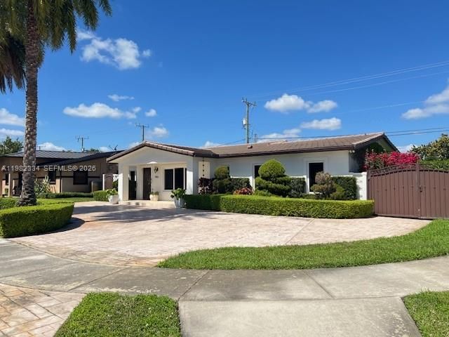7901 NW 171st St -, Hialeah, FL 33015
