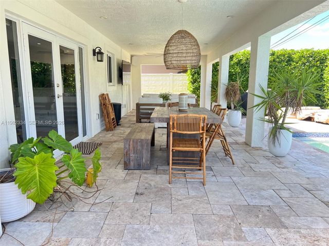 7901 NW 171st St -, Hialeah, FL 33015