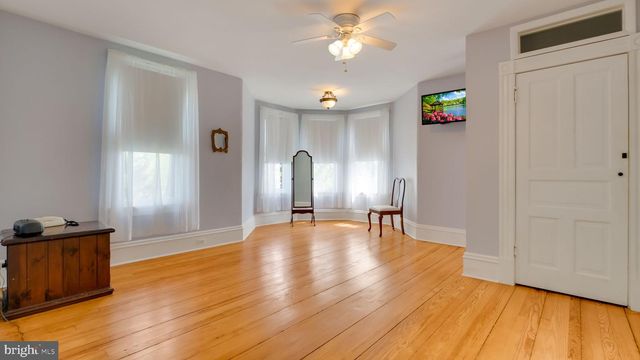 130 WOODLAND RD, Wyncote, PA 19095