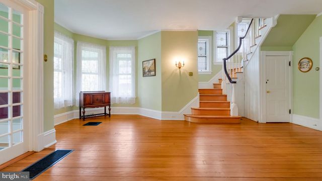 130 WOODLAND RD, Wyncote, PA 19095