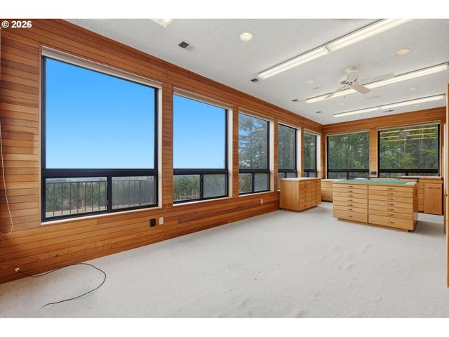 19700 Ne BROOKS Ln, Newberg, OR 97132