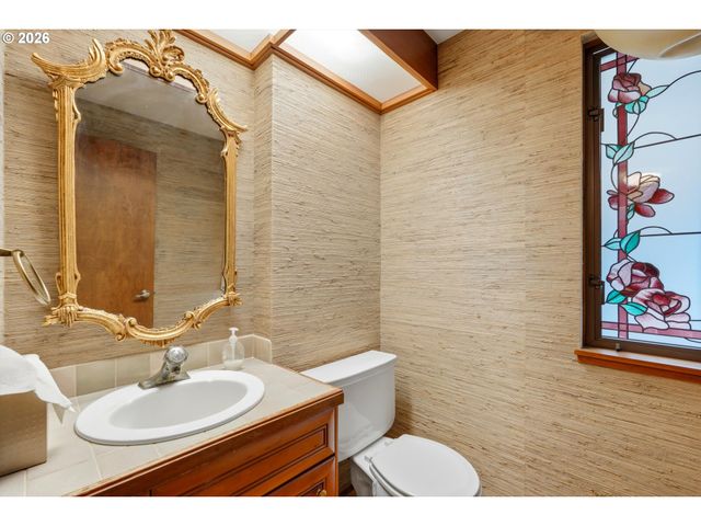 19700 Ne BROOKS Ln, Newberg, OR 97132