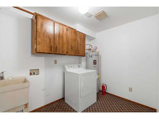 19700 Ne BROOKS Ln, Newberg, OR 97132