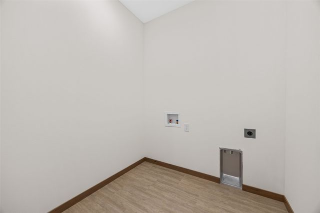 7007 Colpepper Drive SW, Cedar Rapids, IA 52404