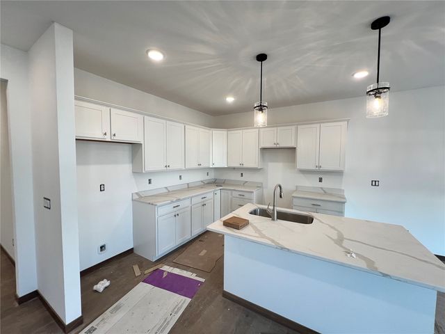 7007 Colpepper Drive SW, Cedar Rapids, IA 52404