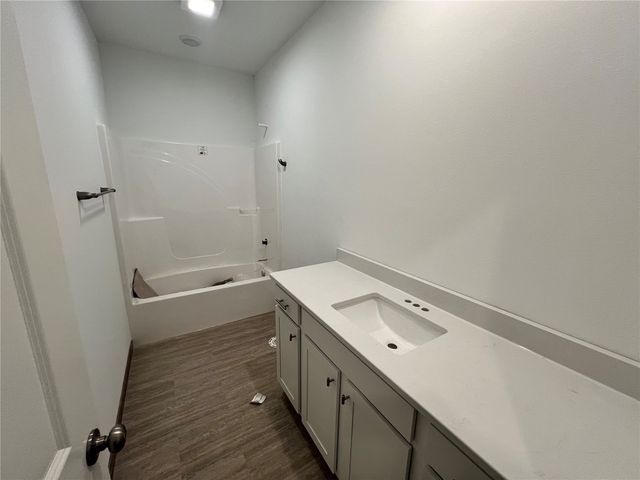 7007 Colpepper Drive SW, Cedar Rapids, IA 52404