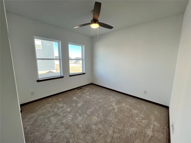 7007 Colpepper Drive SW, Cedar Rapids, IA 52404